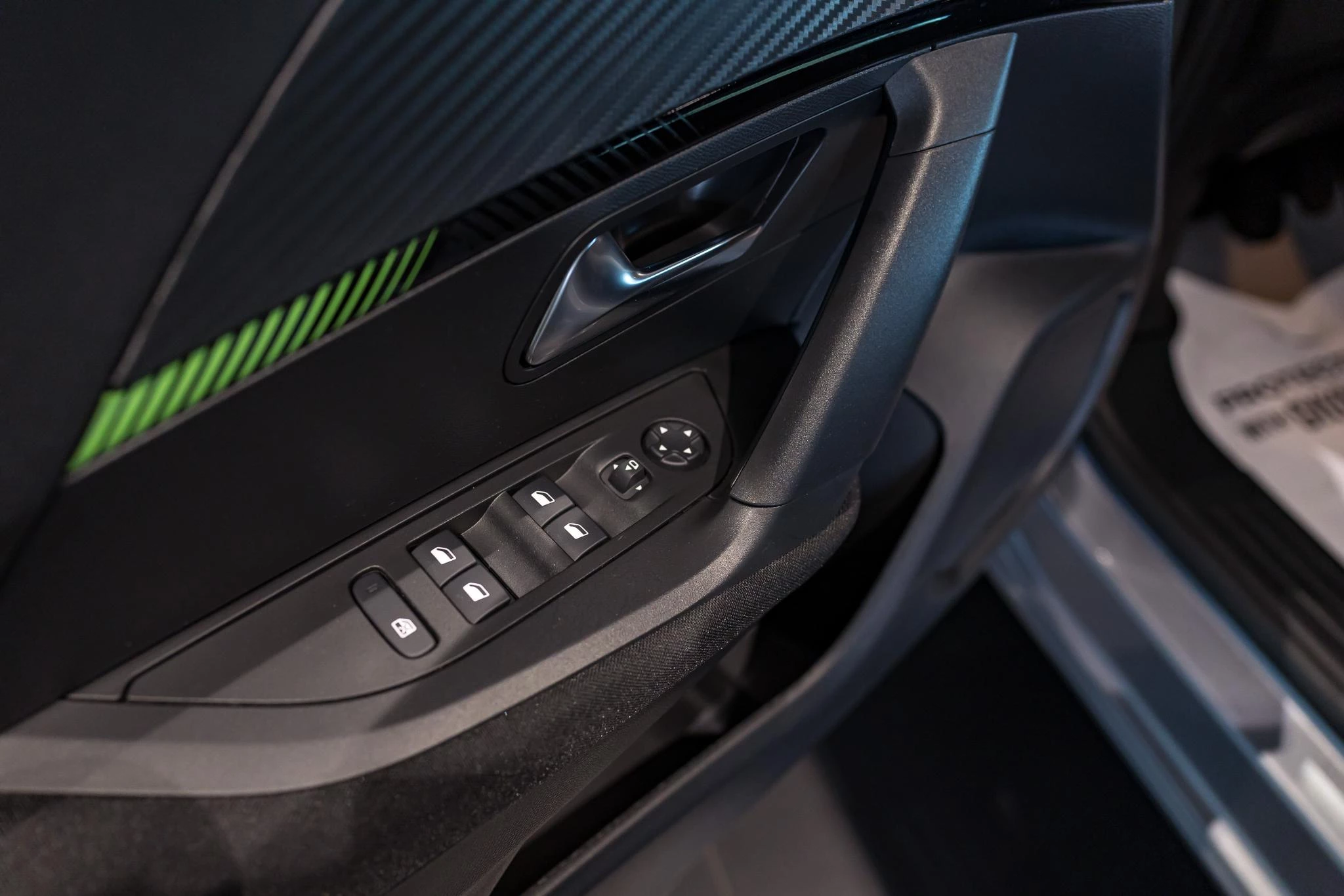 Peugeot-2008-image-20