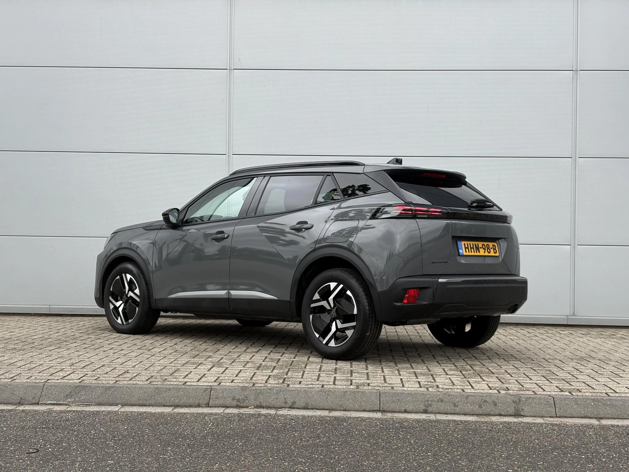 Peugeot-2008-image-3