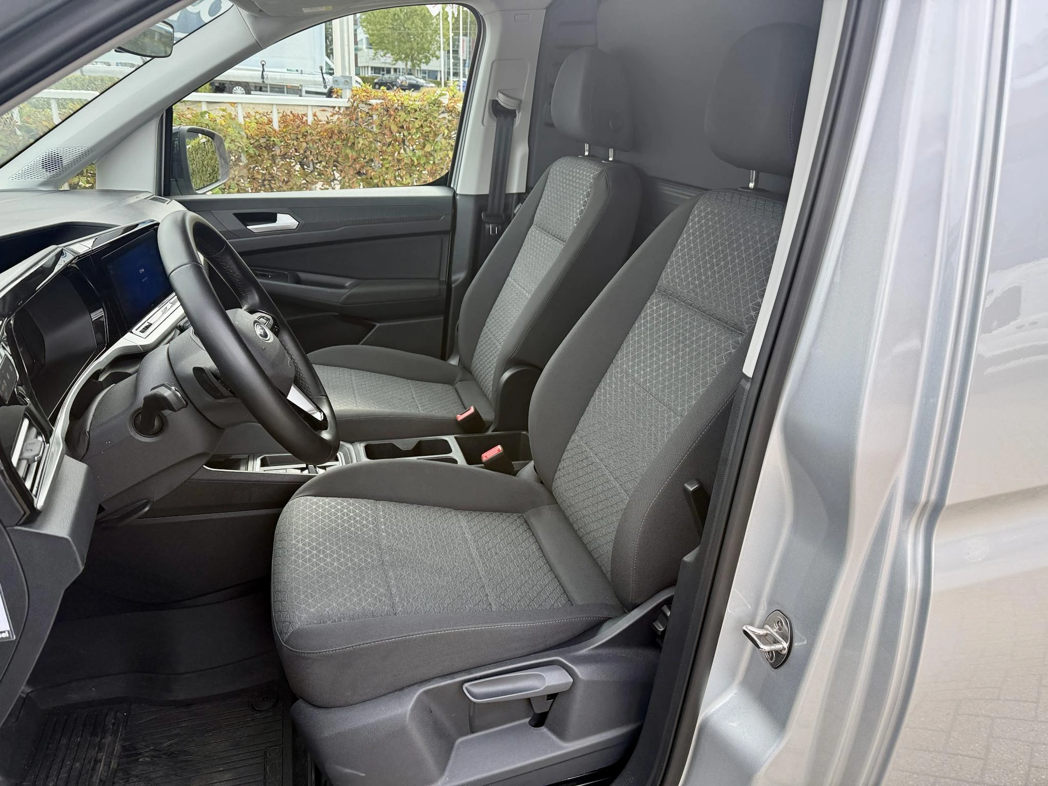 Ford-Transit Connect-image-8