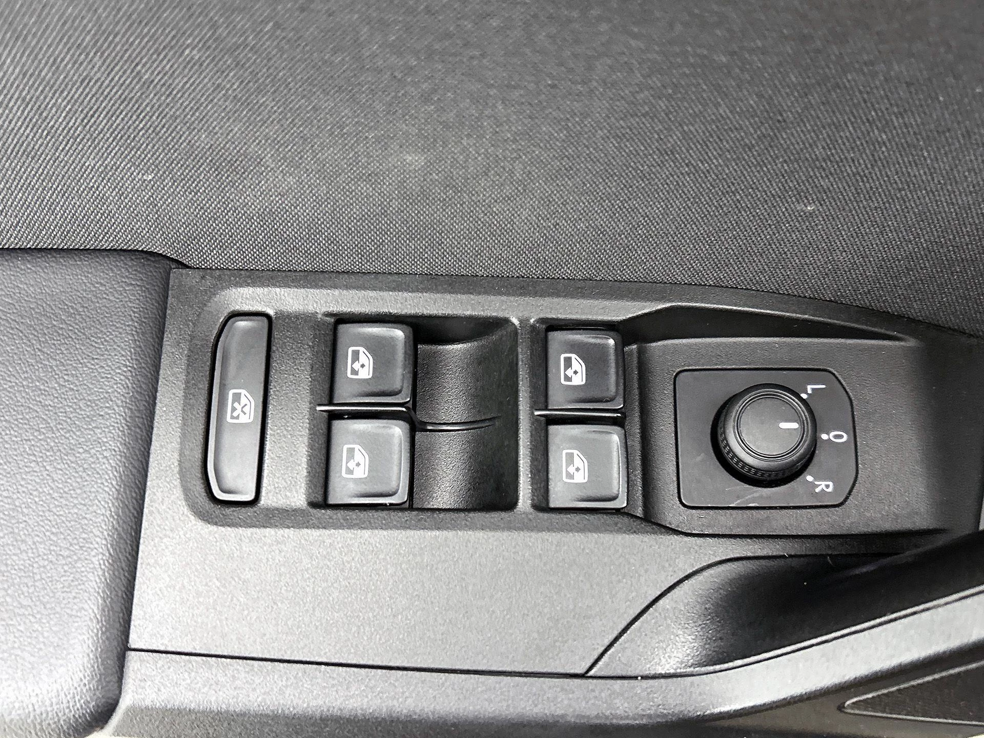 SEAT-Leon-image-22
