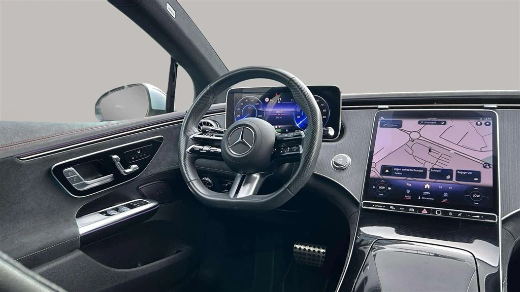 Mercedes-Benz-EQE-image-13