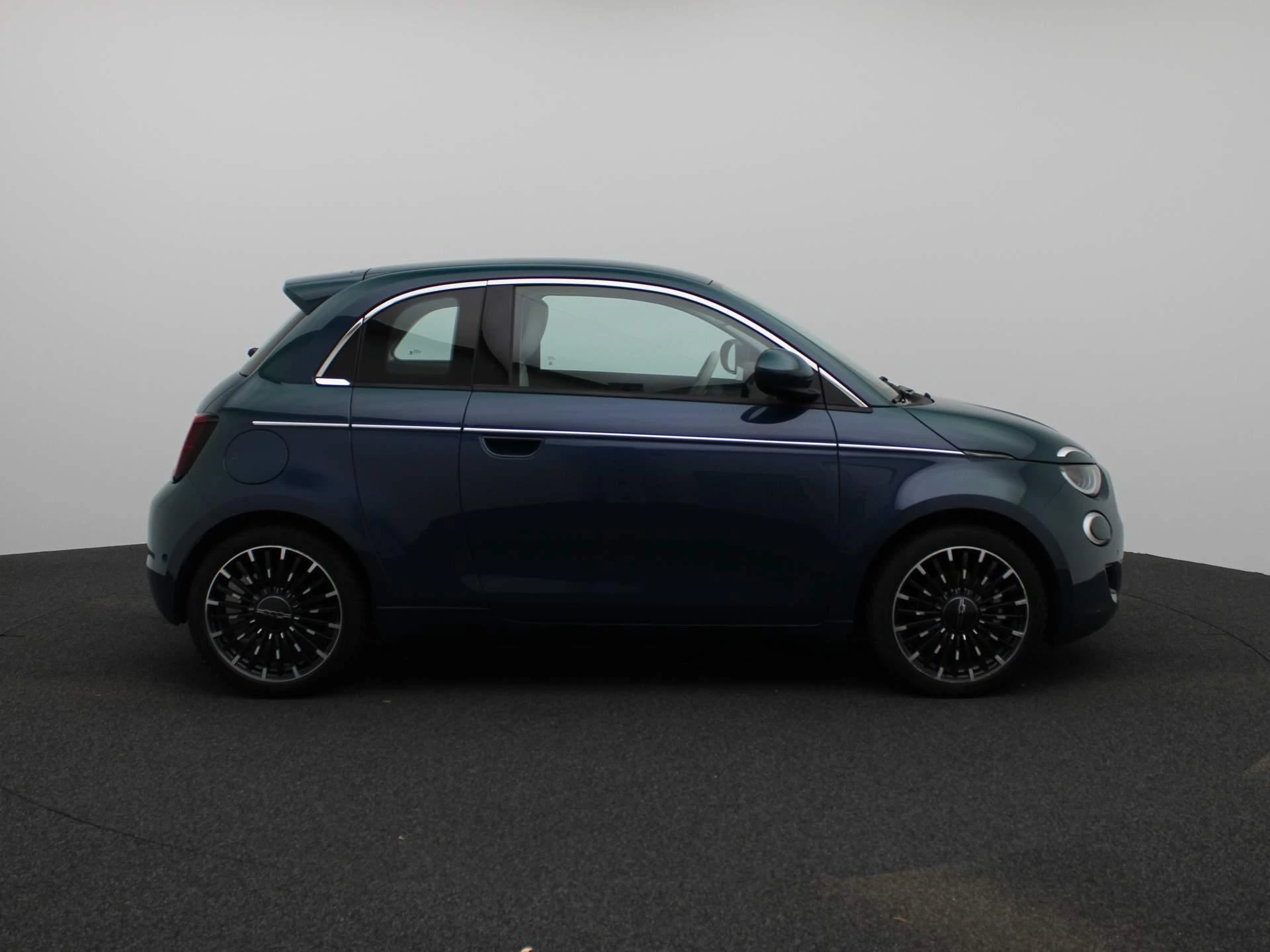 Fiat-500e-image-5