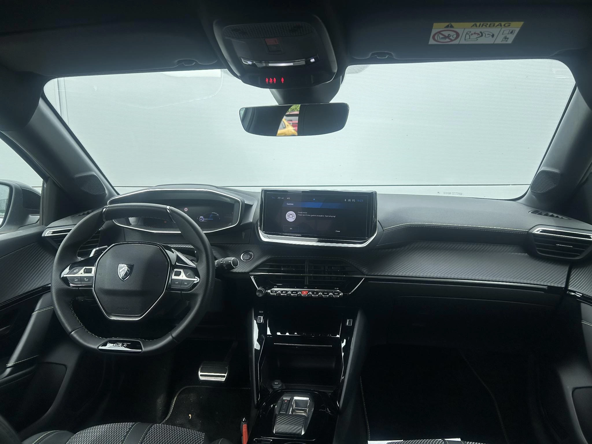 Peugeot-208-image-10
