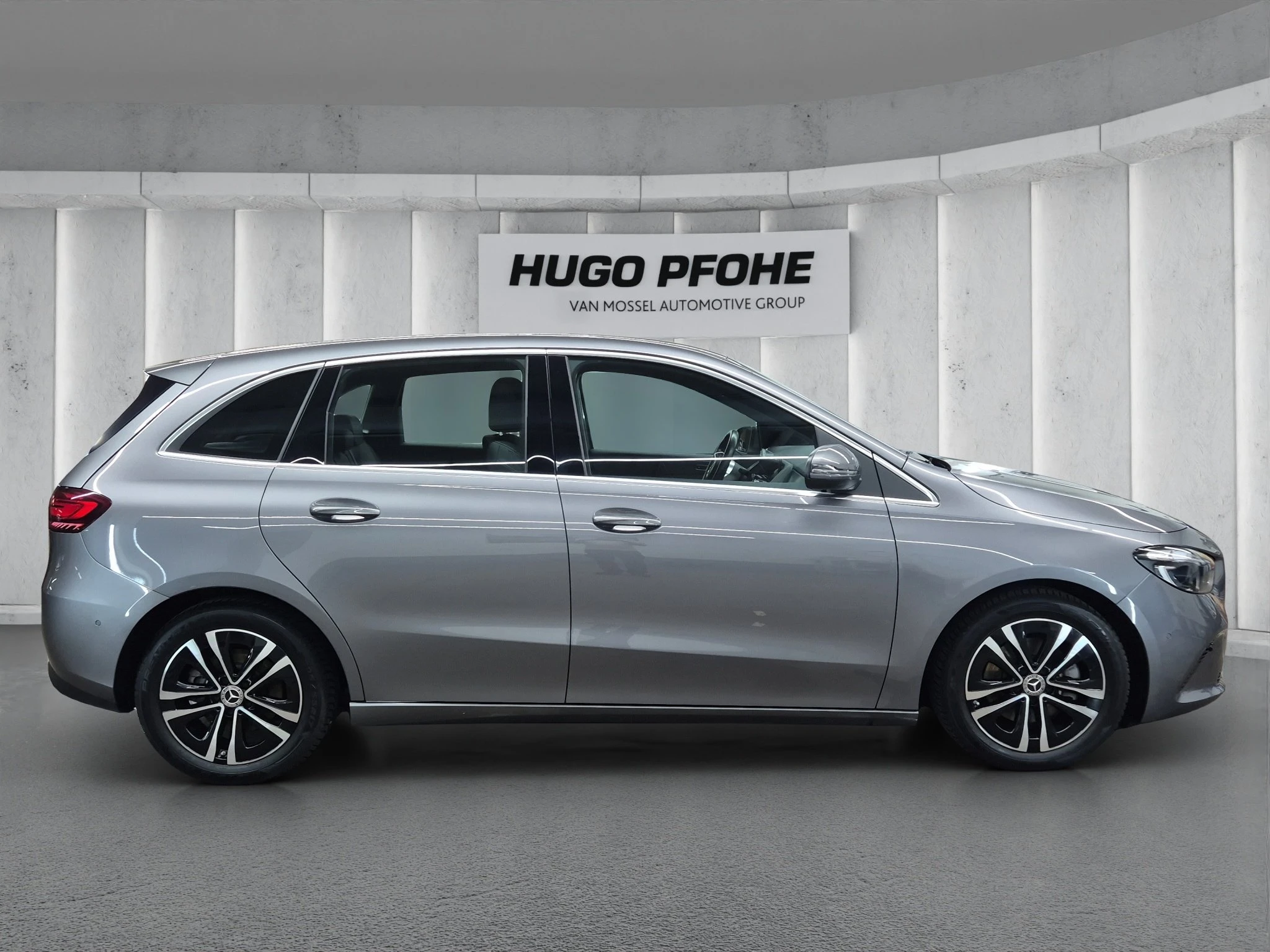 Mercedes-Benz-B-Klasse-image-5