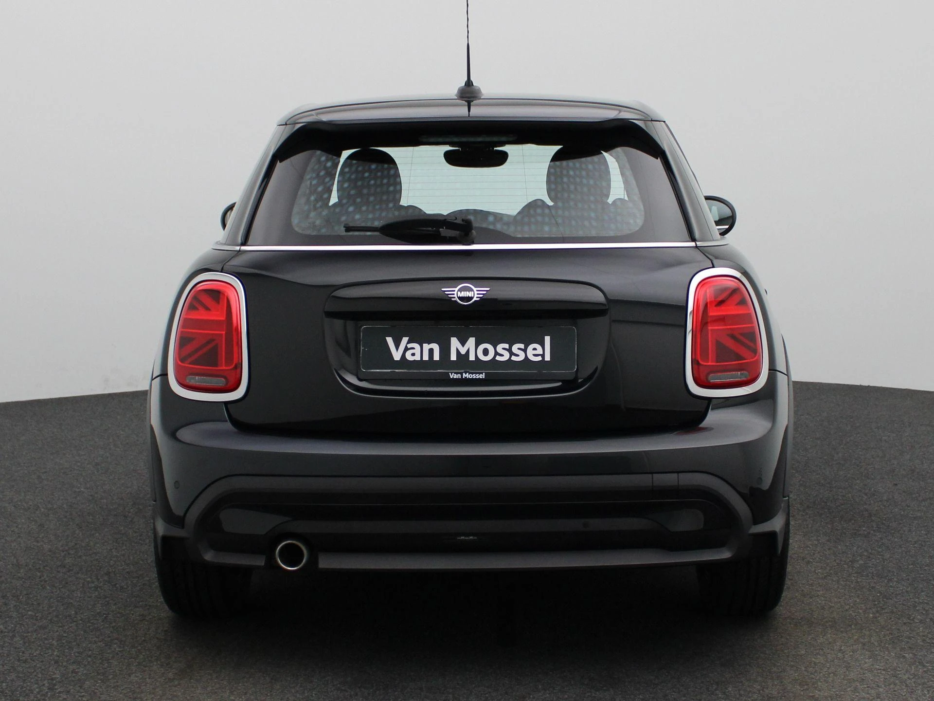 MINI-Cooper-image-4