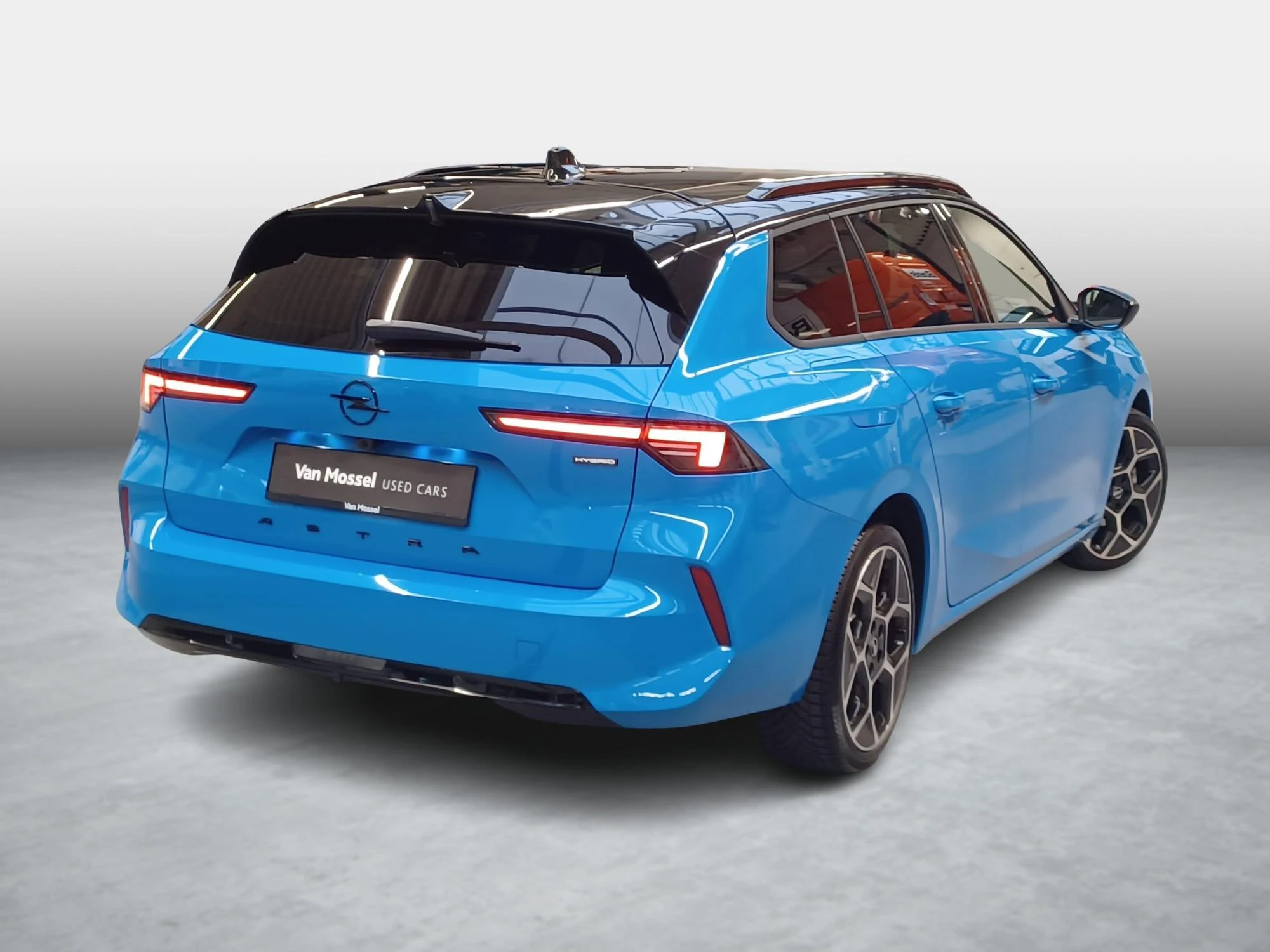Opel-Astra-image-3