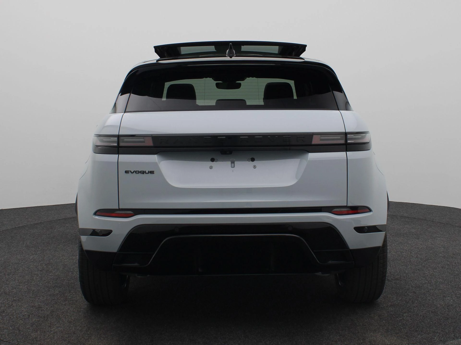 Land Rover-Range Rover Evoque-image-4