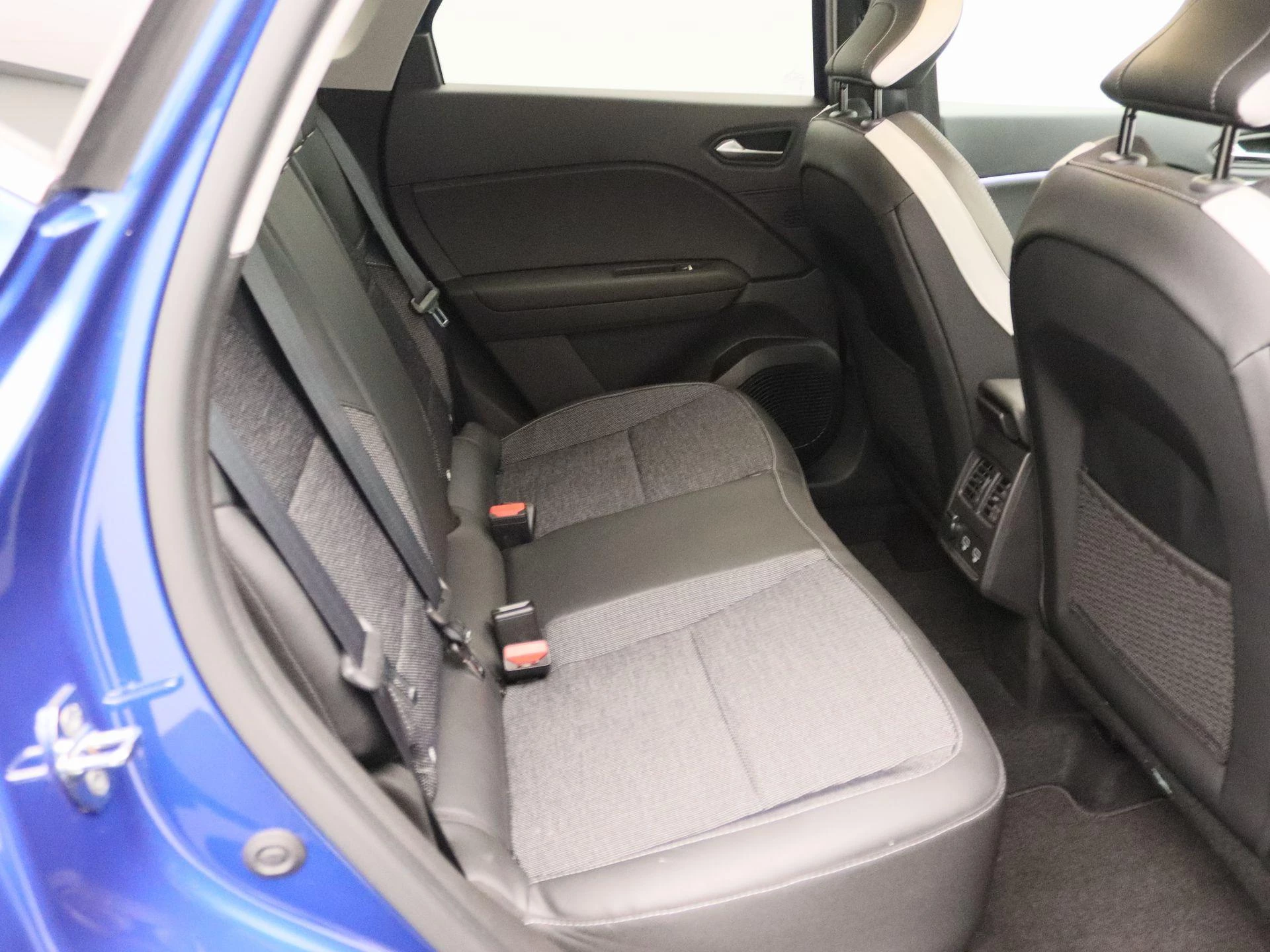 Renault-Captur-image-25