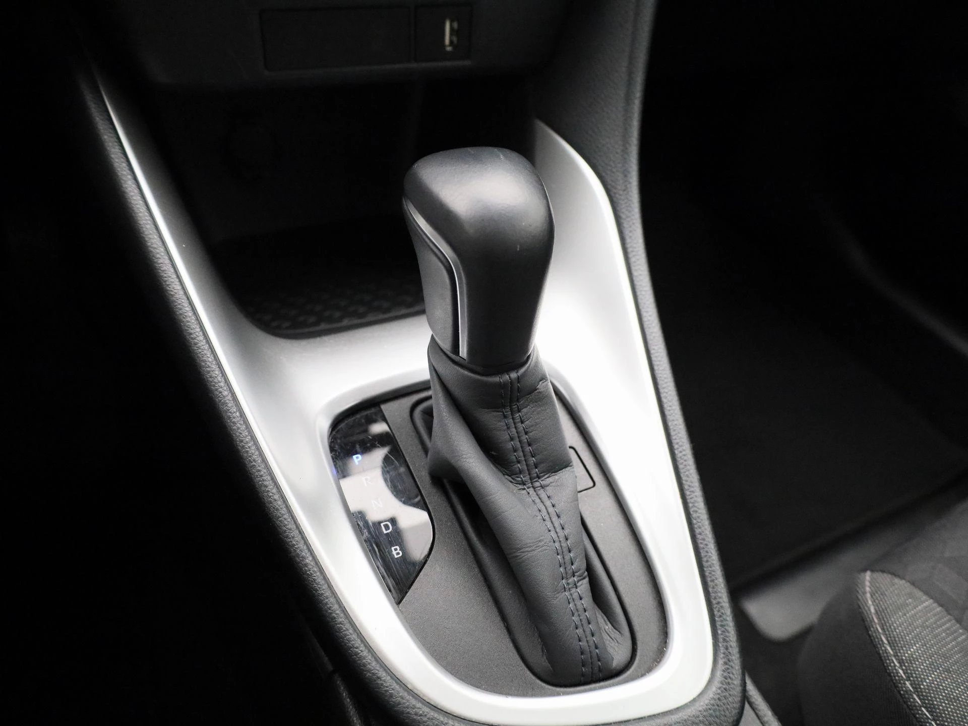 Toyota-Yaris-image-20