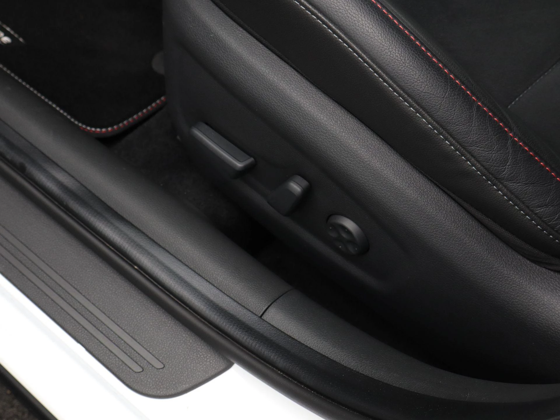 Hyundai-i30-image-25