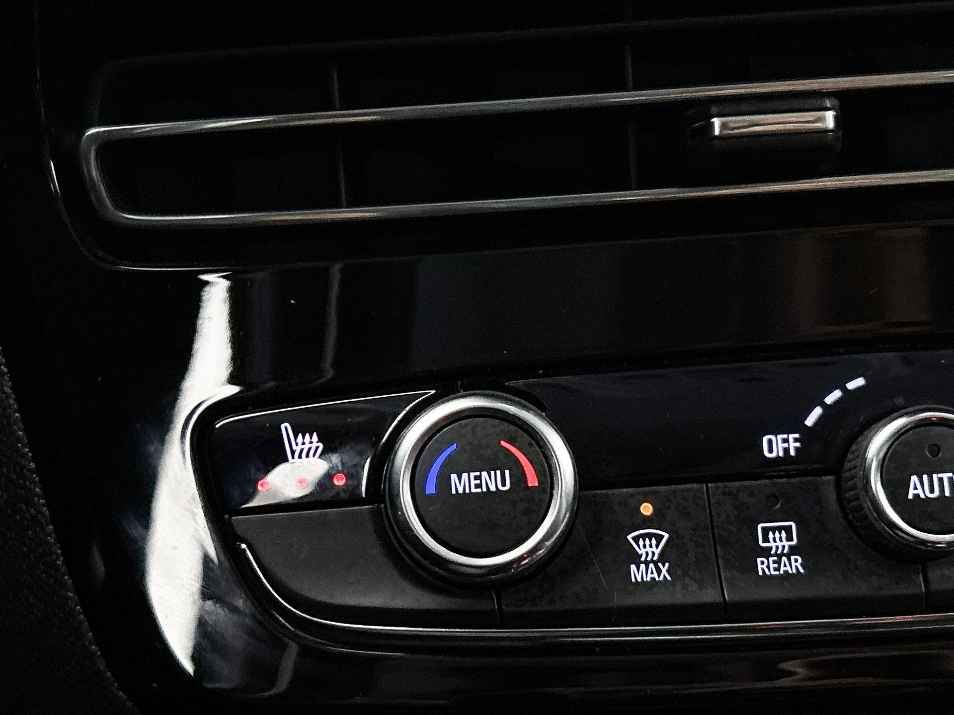 Opel-Mokka-e-image-7