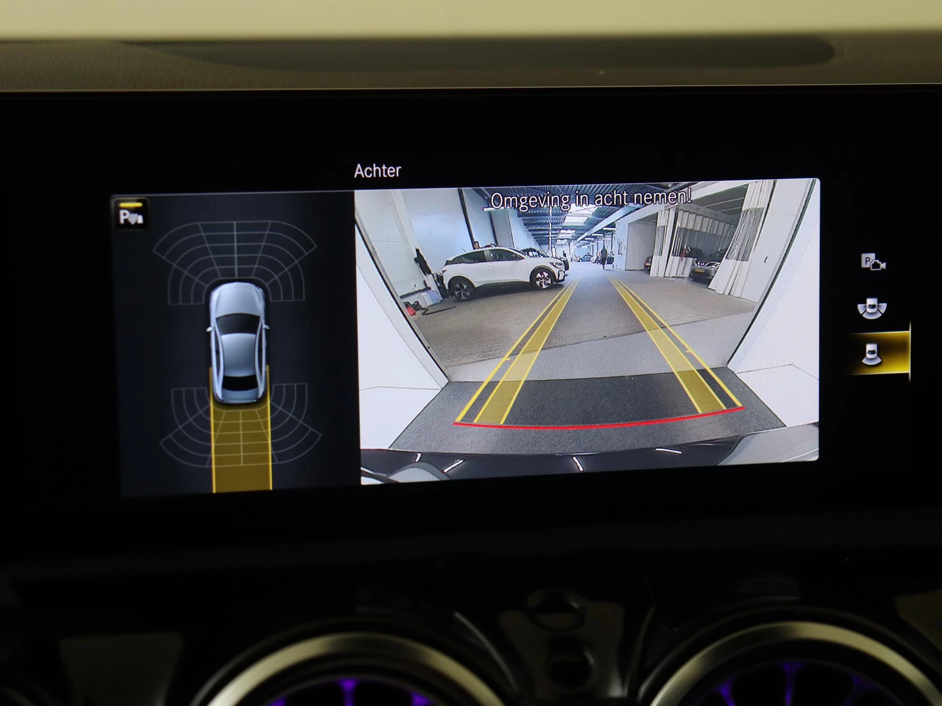 Mercedes-Benz A-Klasse 200 Business Solution AMG