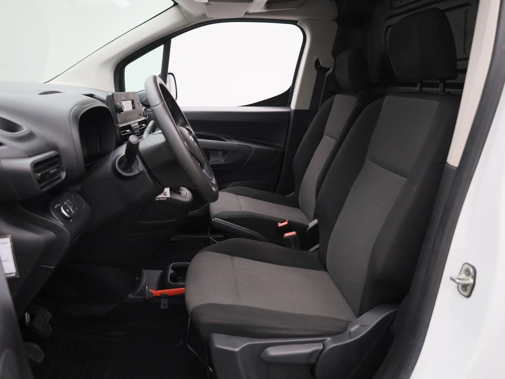 Opel-Combo-image-9