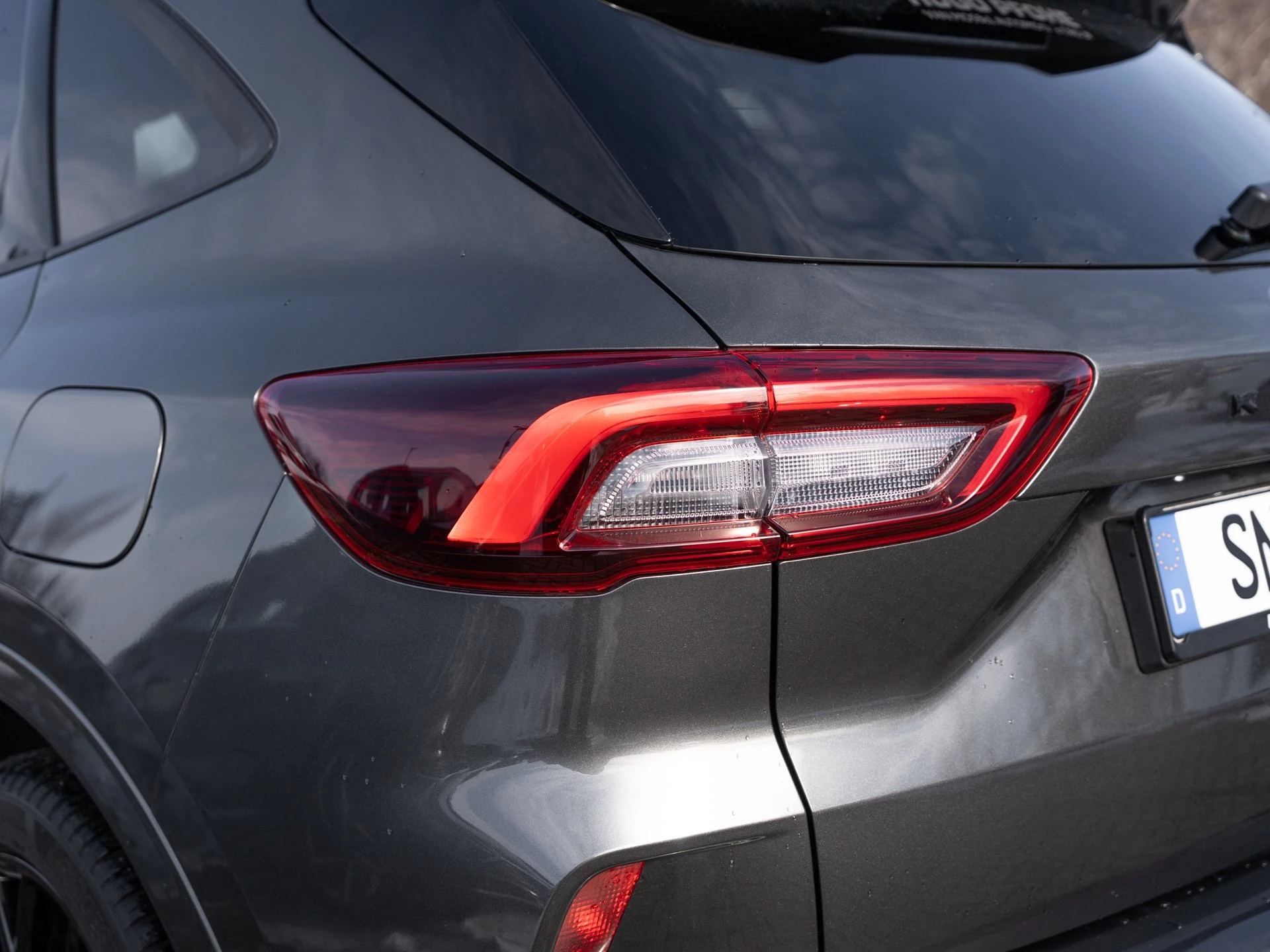Ford Kuga ST-Line X Plug-in-Hybrid MATRIX*WINT.PKT*360GRAD*KLIMA