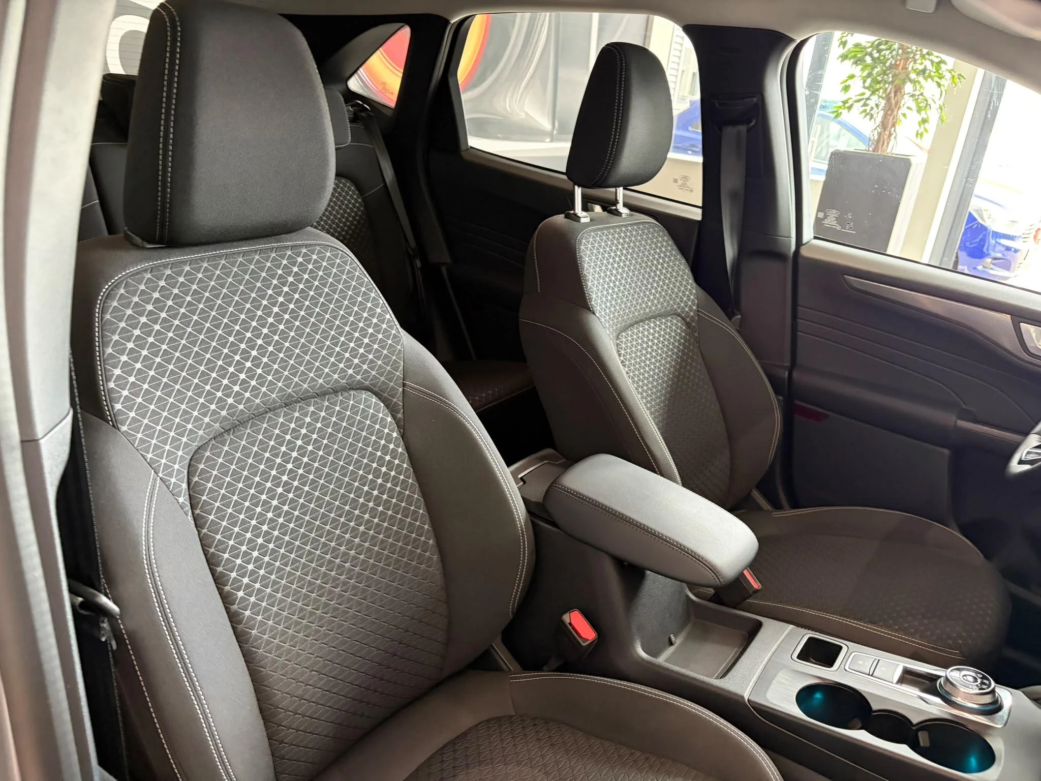Ford-Kuga-image-18