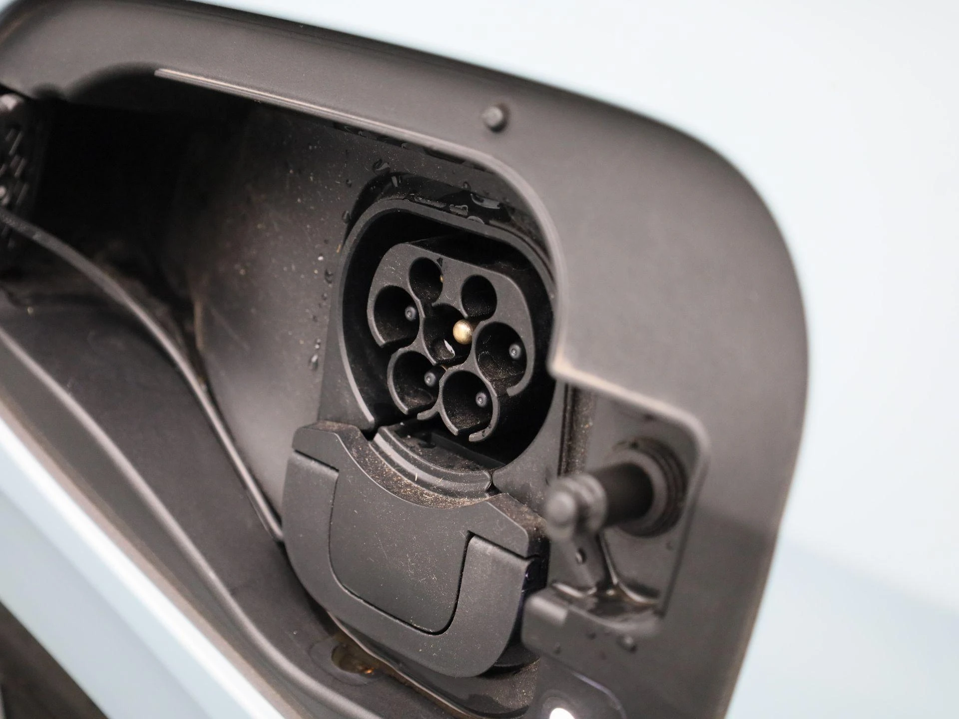 Volkswagen-Golf-image-16