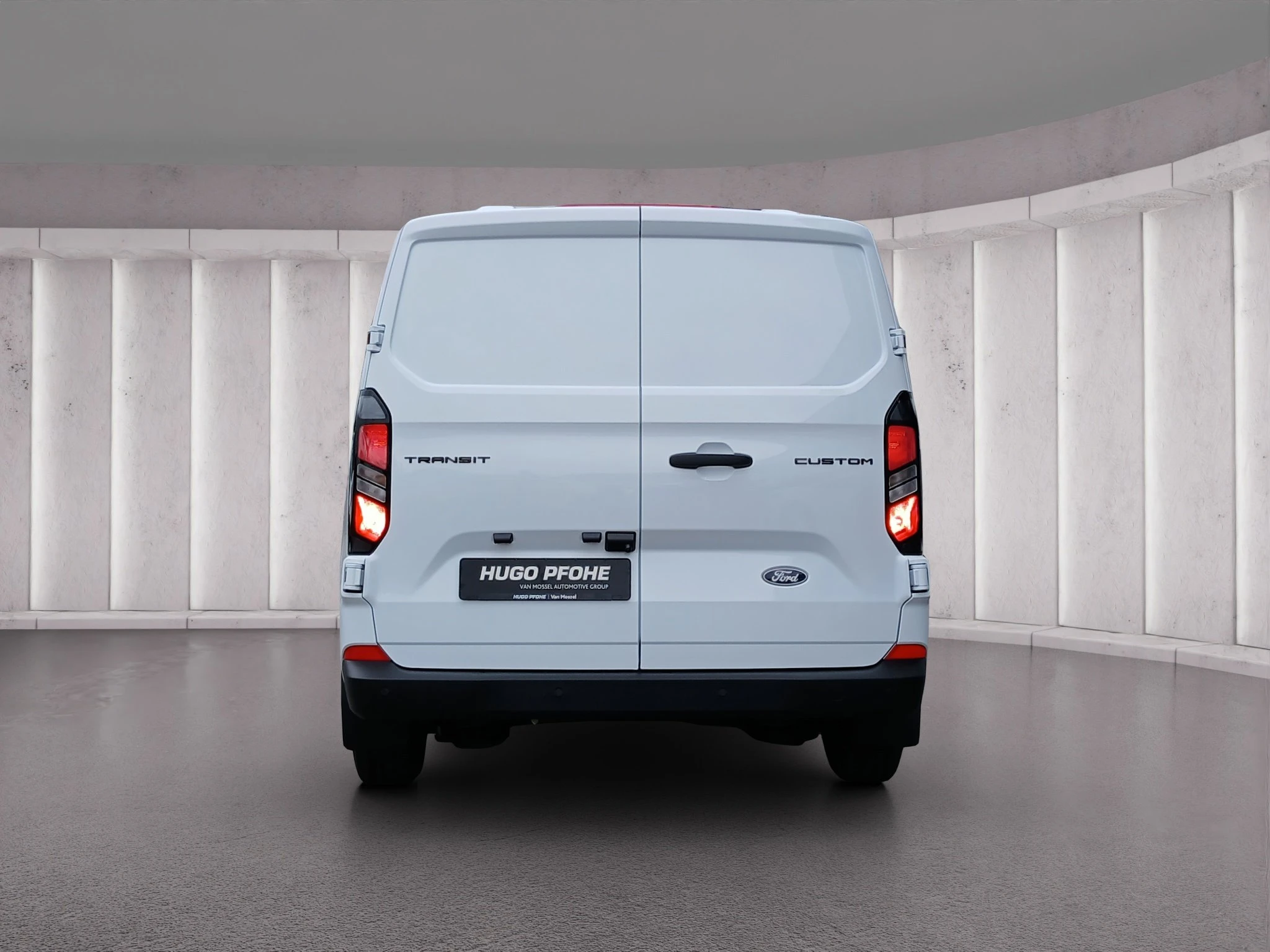 Ford-Transit Custom-image-3