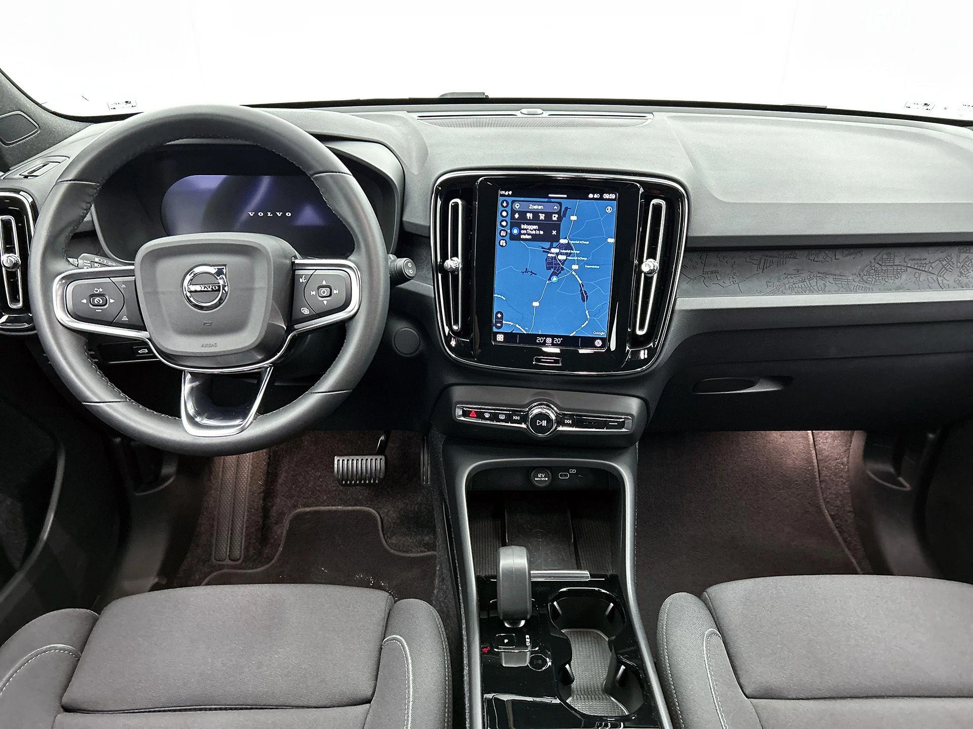 Volvo-XC40-image-20