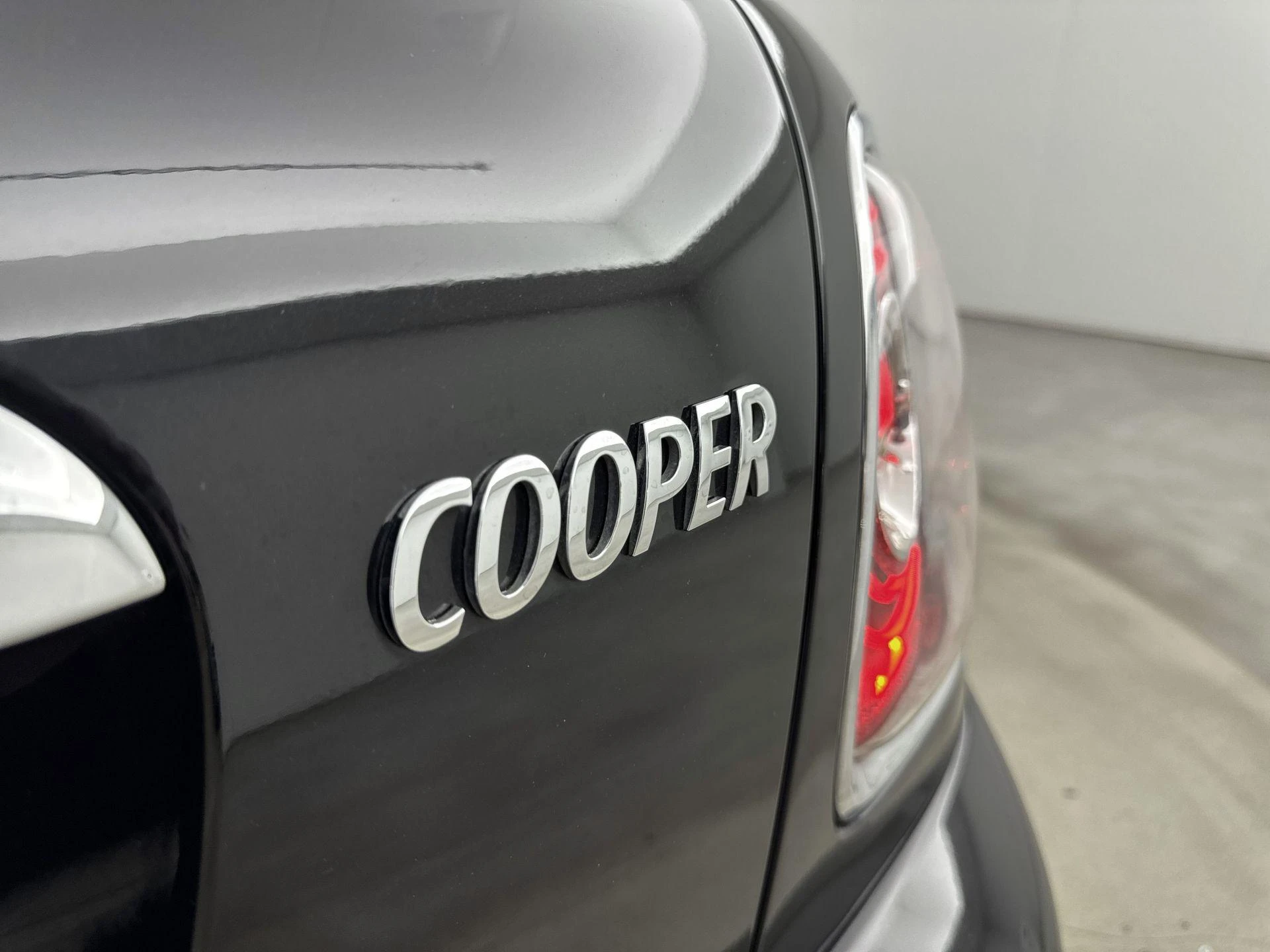 MINI-Cooper Cabrio-image-19