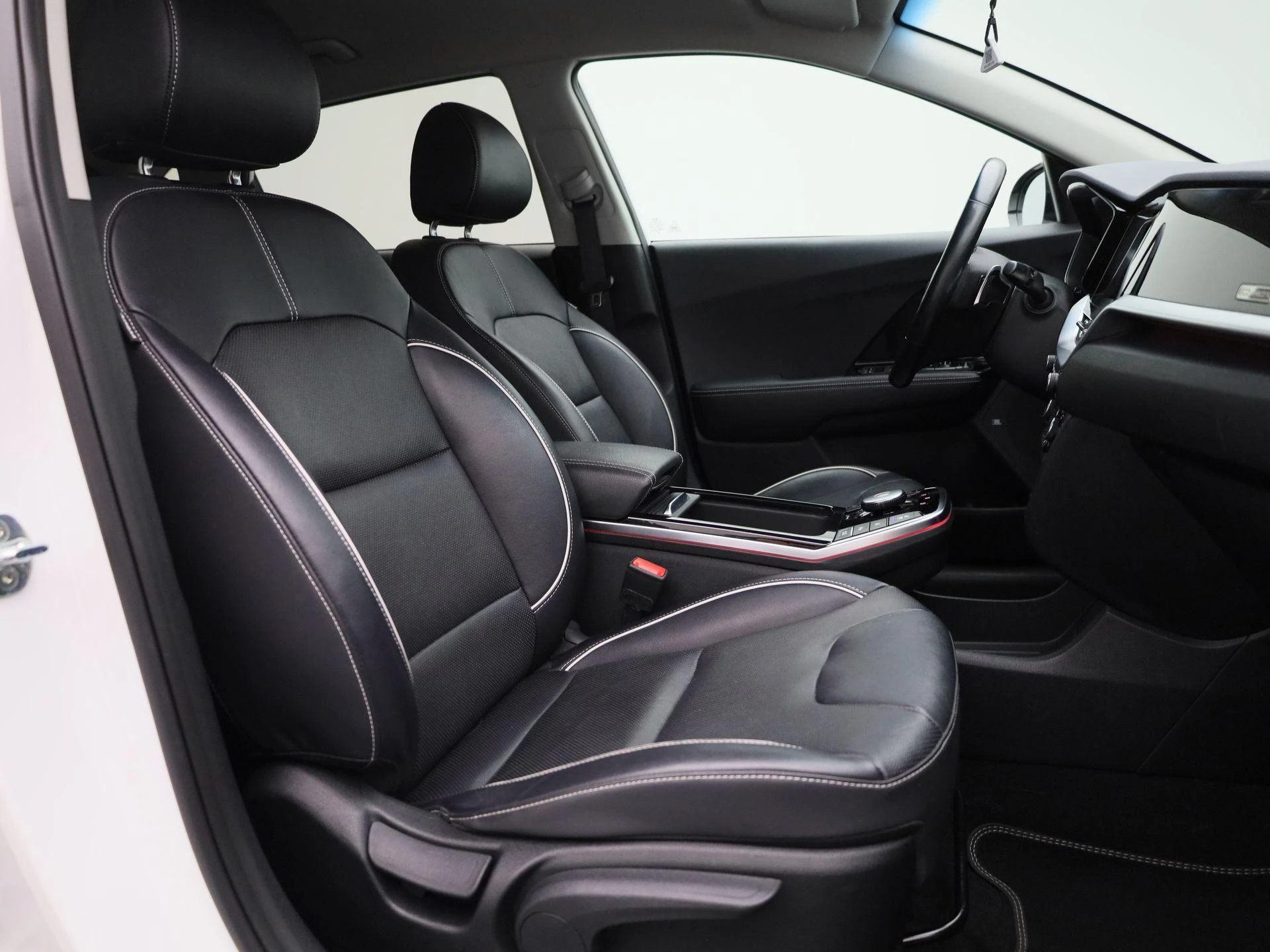 Kia-e-Niro-image-34