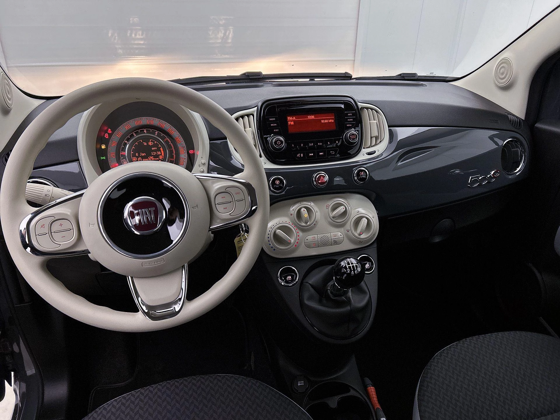 Fiat-500C-image-3