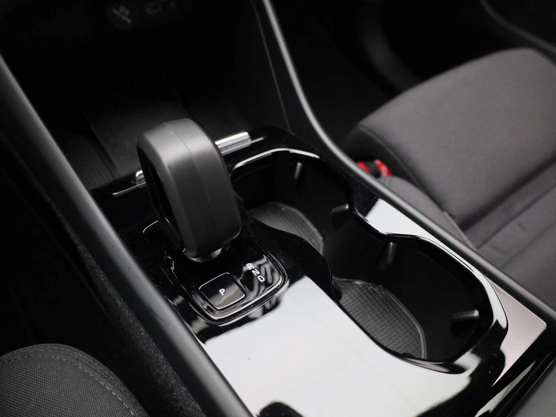 Volvo-XC40-image-24