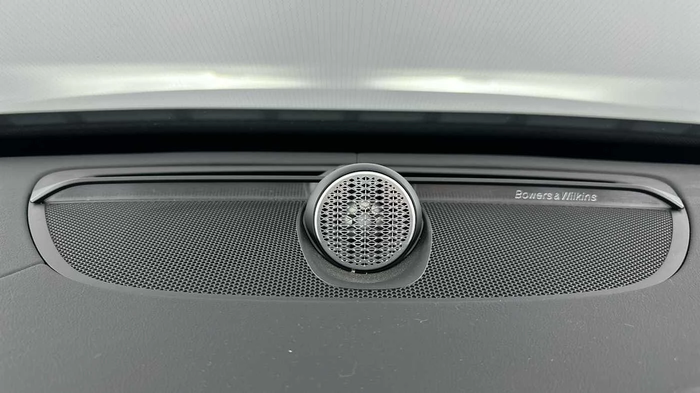 Volvo-XC90-image-14