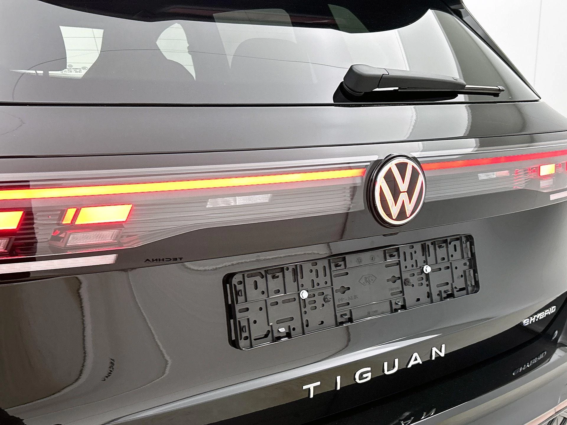 Volkswagen-Tiguan-image-38