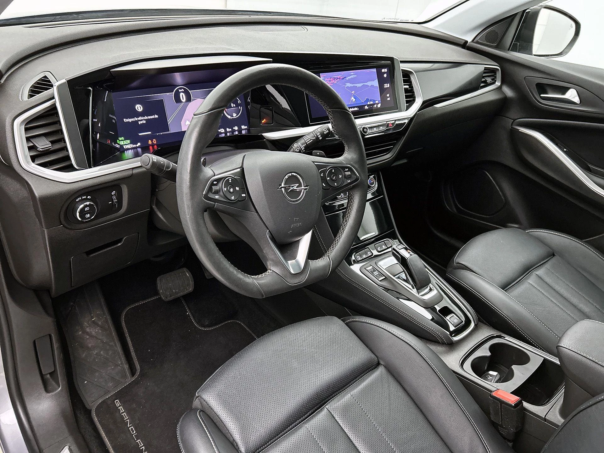 Opel-Grandland-image-21