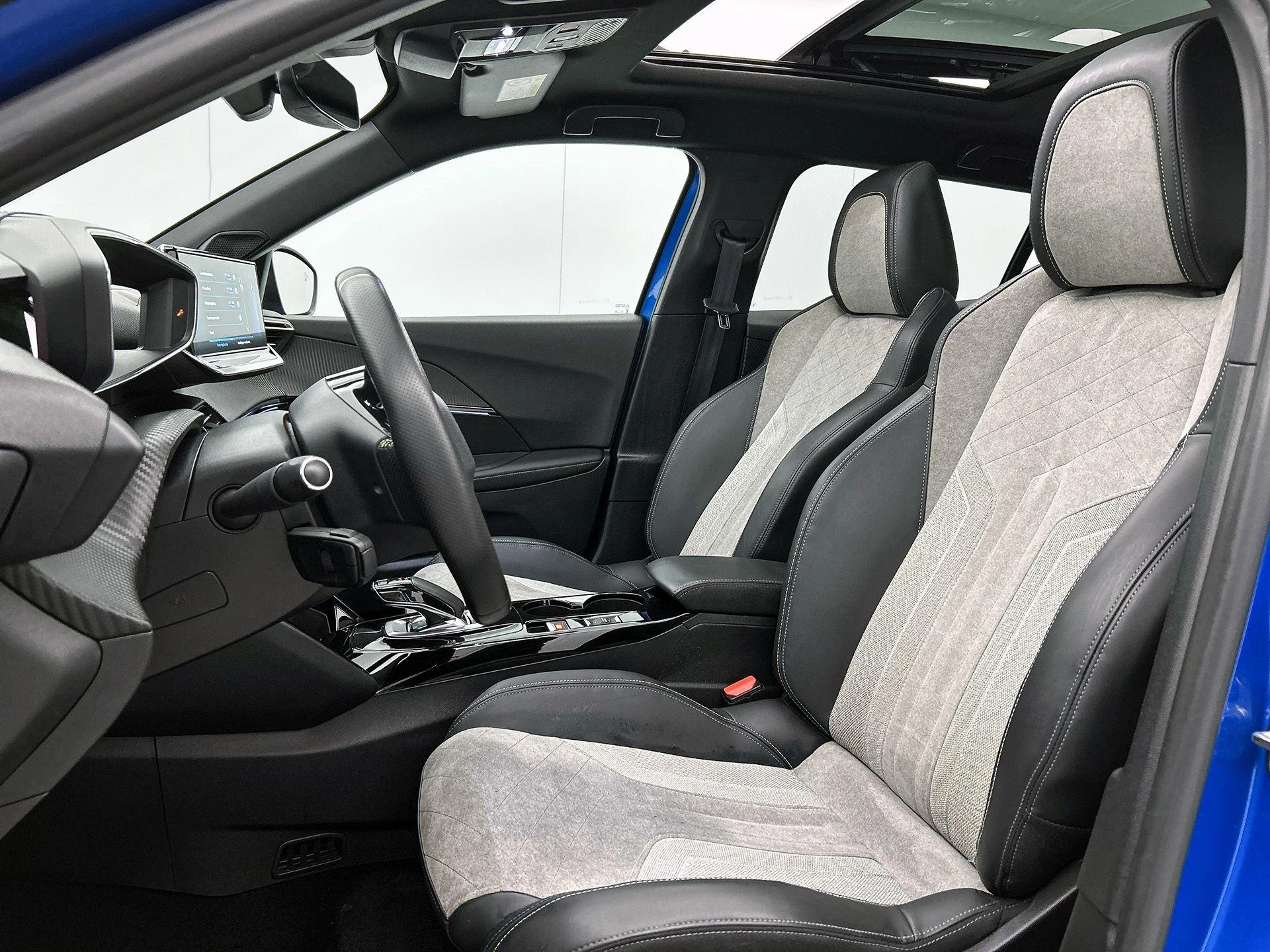 Peugeot e-2008 EV GT Pack 50 kWh