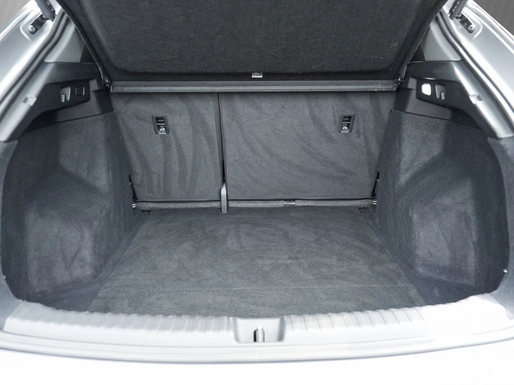 Audi Q4 e-tron 40 S line GRA PDC Assistenzpaket
