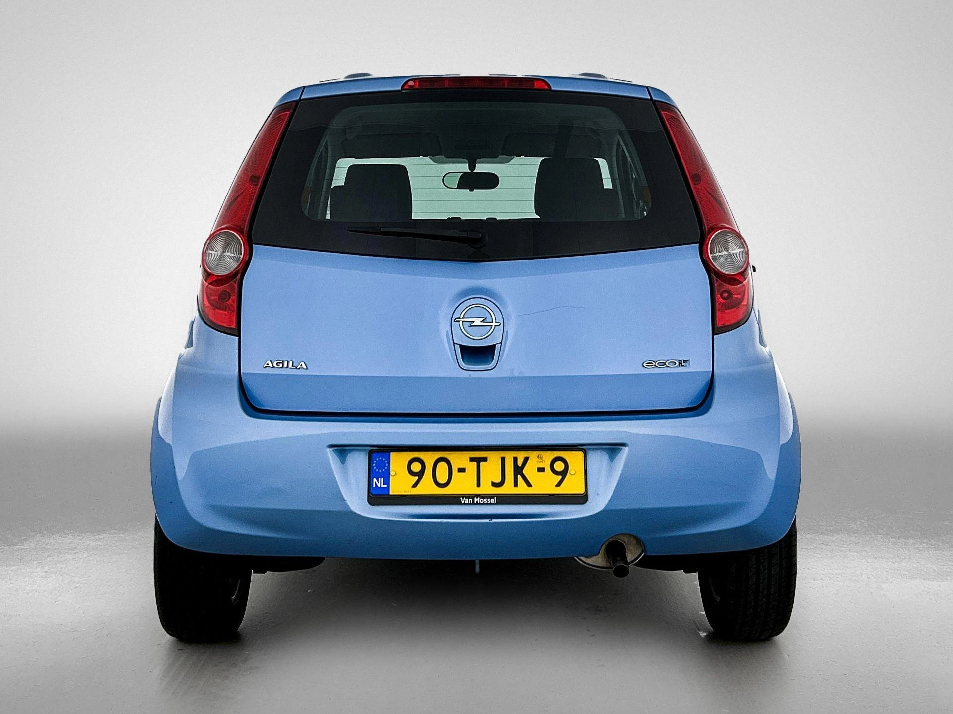 Opel-Agila-image-2