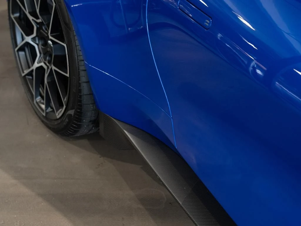 Aston Martin-Vanquish-image-28