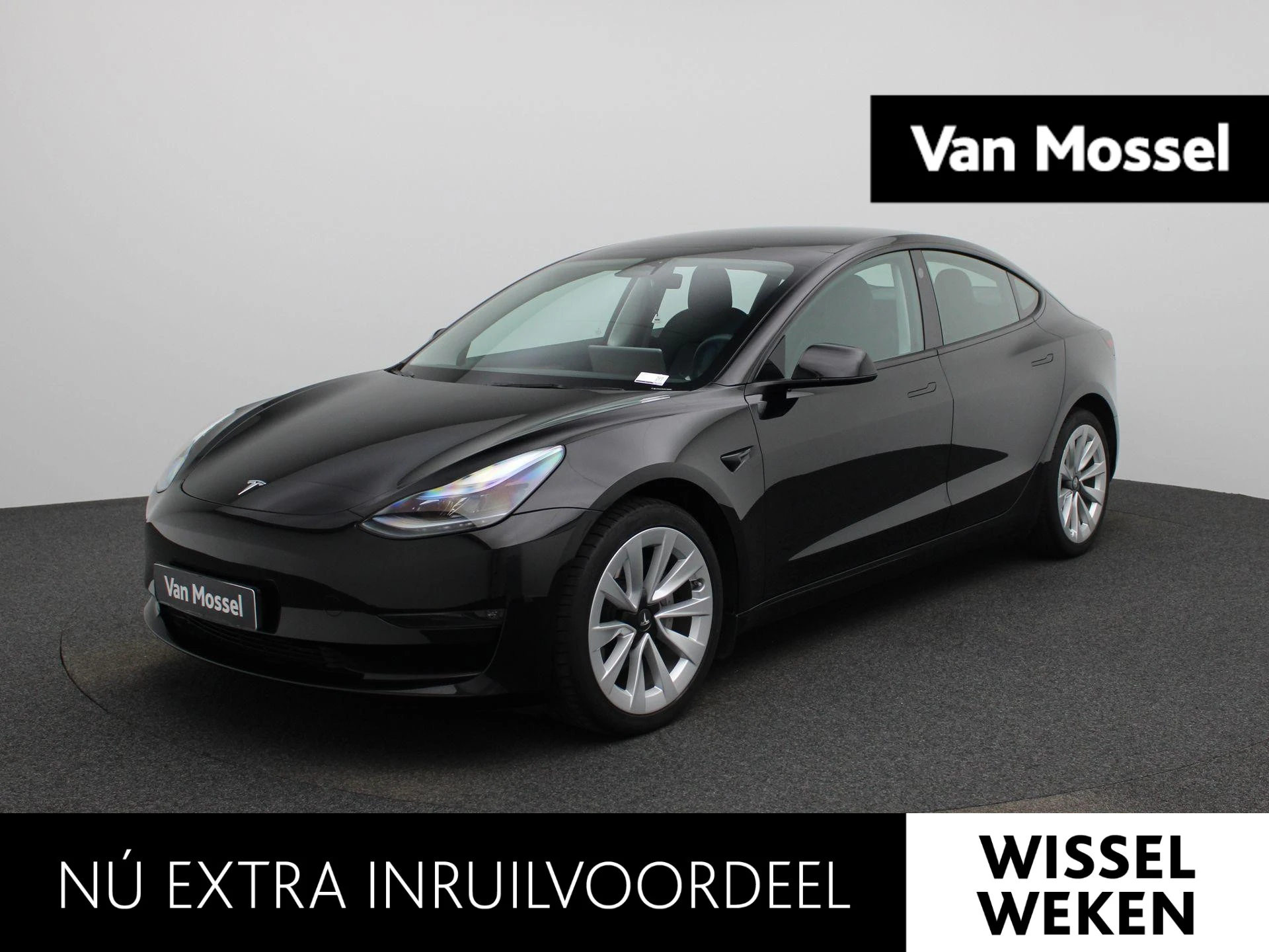 Tesla-Model 3-image-0