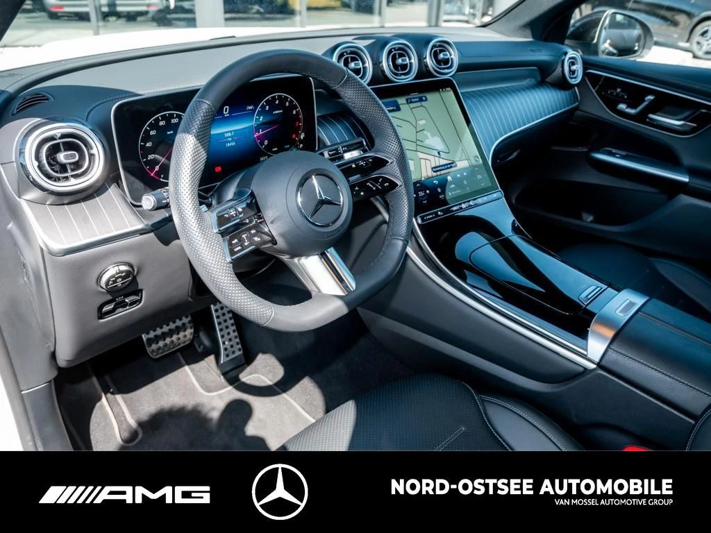 Mercedes-Benz GLC 200 4M EDITION AMG MEMORY 360 AHK NAVI TEMPO AMG Line