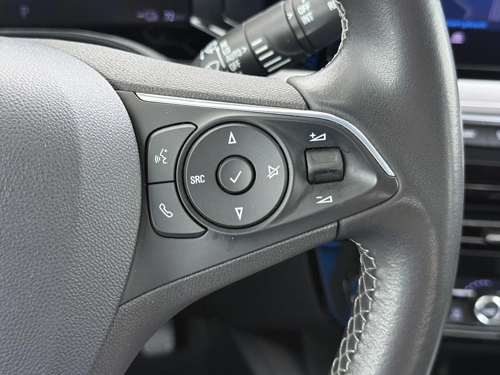 Opel-Mokka-e-image-23