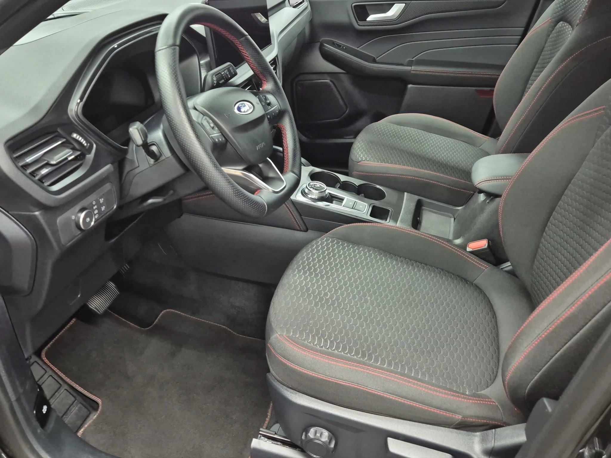 Ford Kuga ST-Line Aut.*KAM*LED-MATRIX*NAVI*GRA*WINTER-PKT.