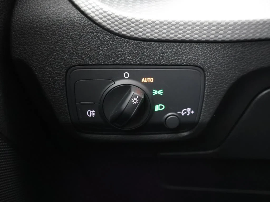 Audi-Q2-image-24
