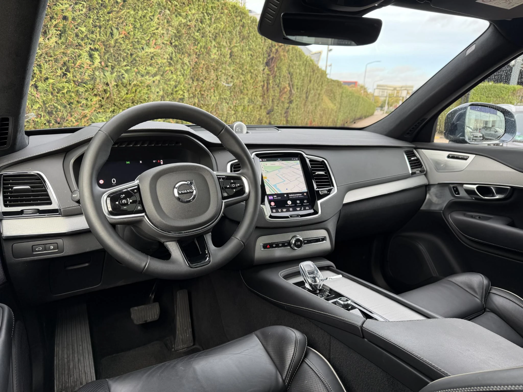 Volvo-XC90-image-1