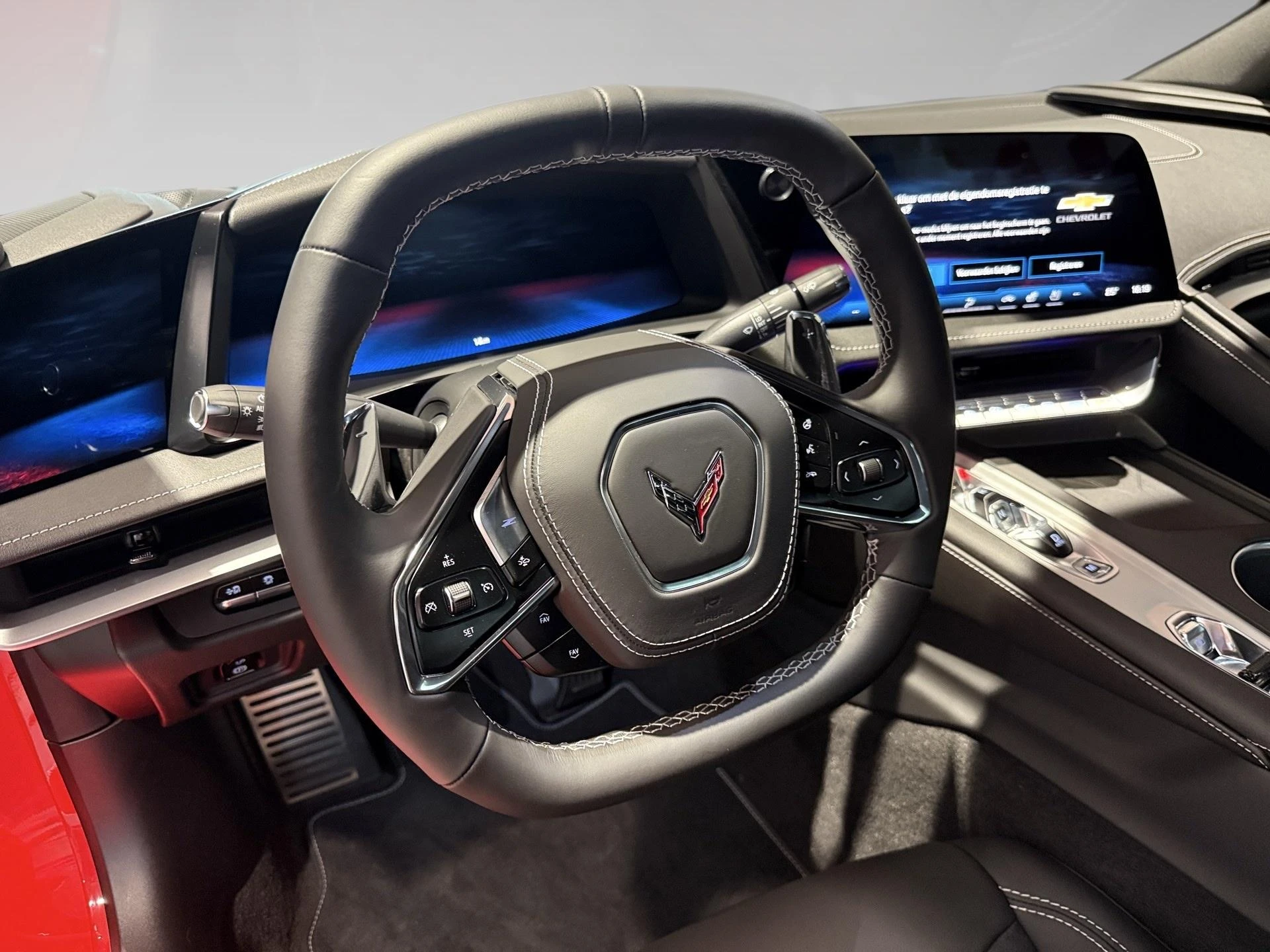 Chevrolet-Corvette-image-6