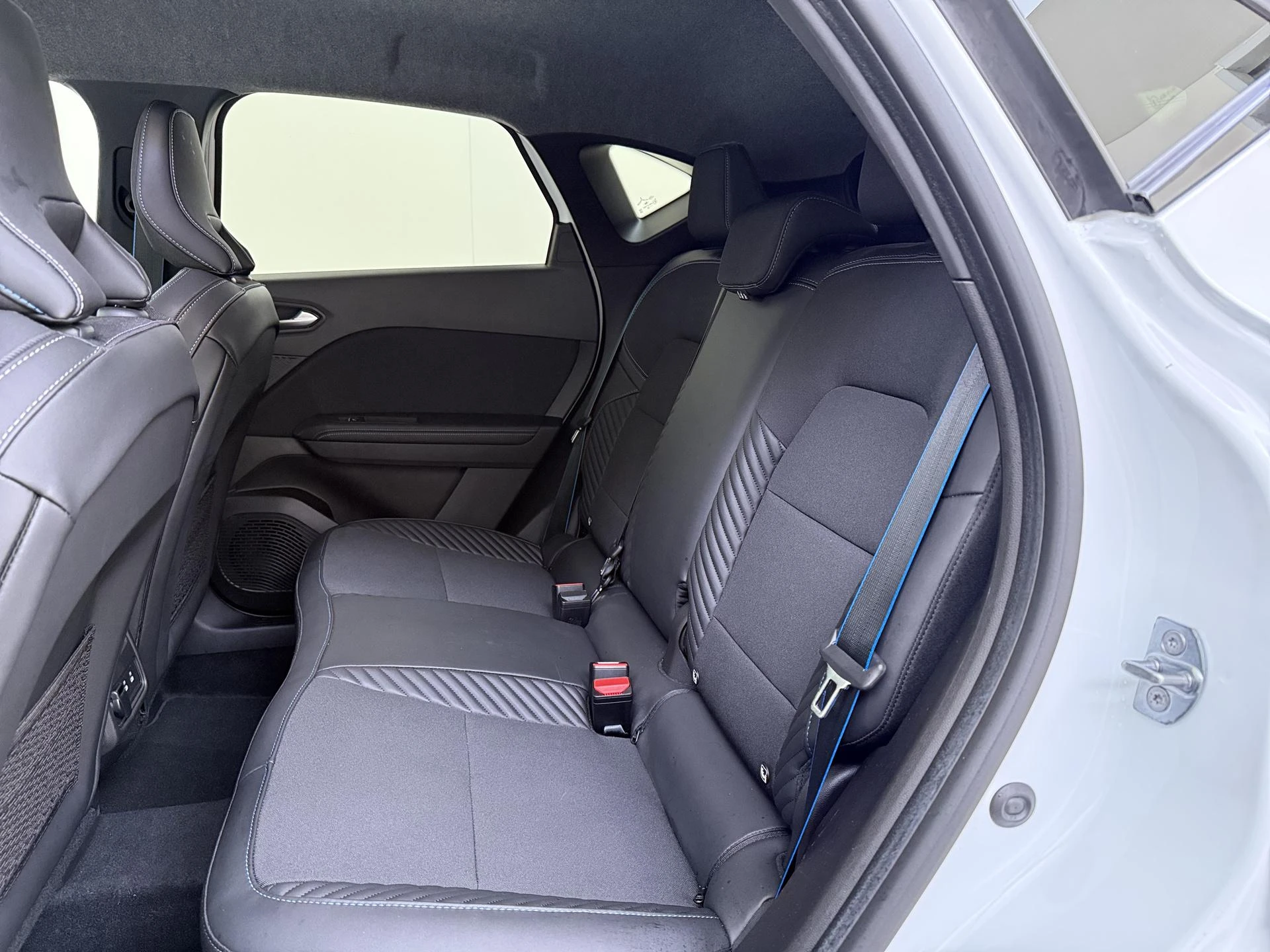 Renault-Captur-image-15