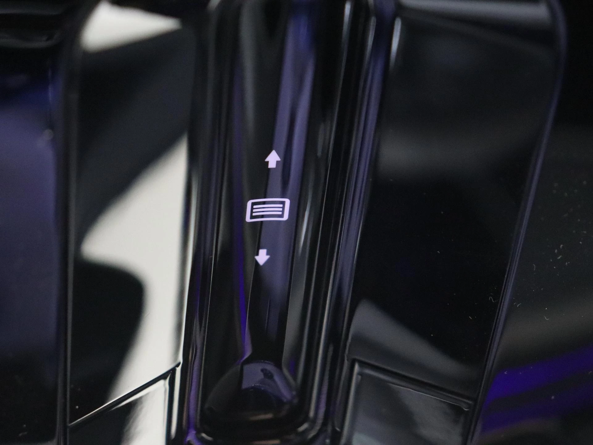 Mercedes-Benz-GLC-image-22