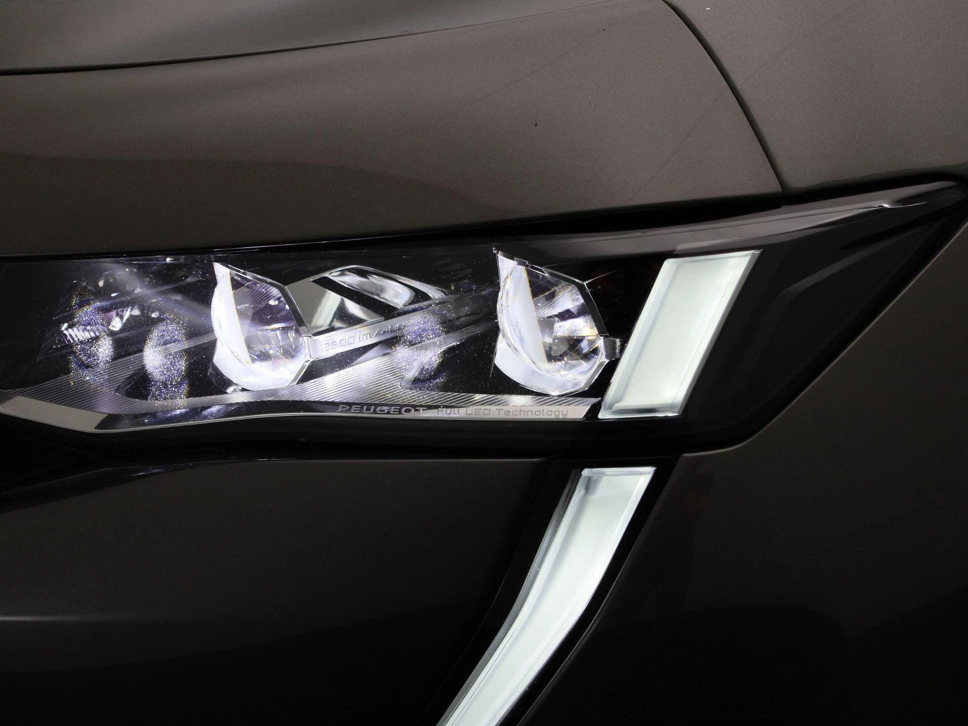 Peugeot-508-image-12