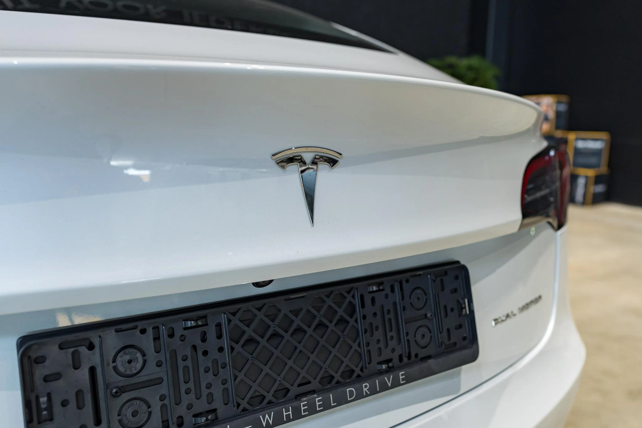 Tesla-Model 3-image-9