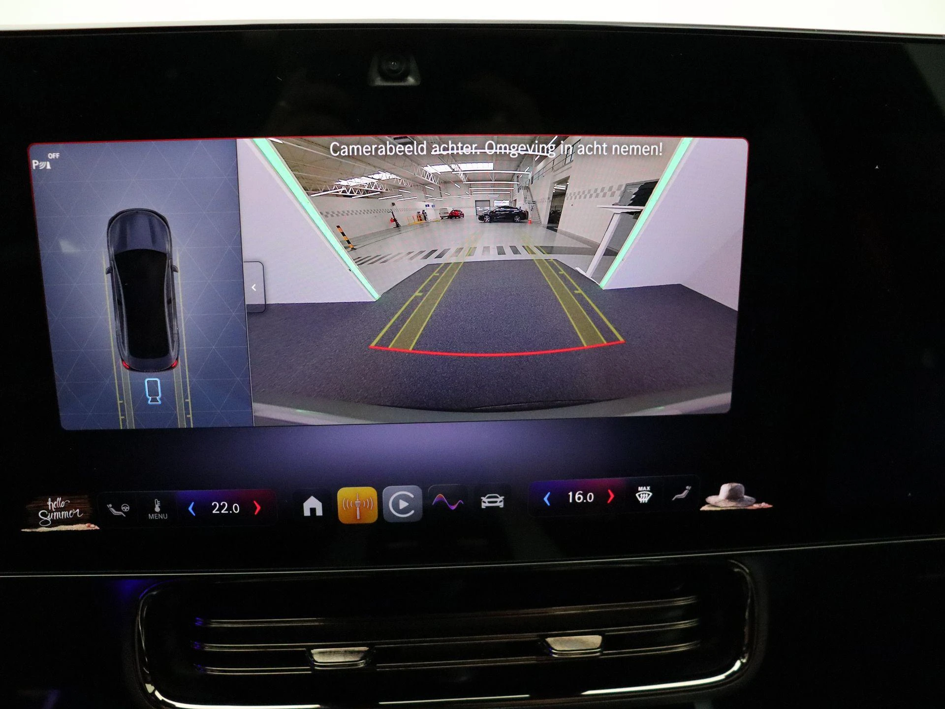 Mercedes-Benz-CLA-image-15