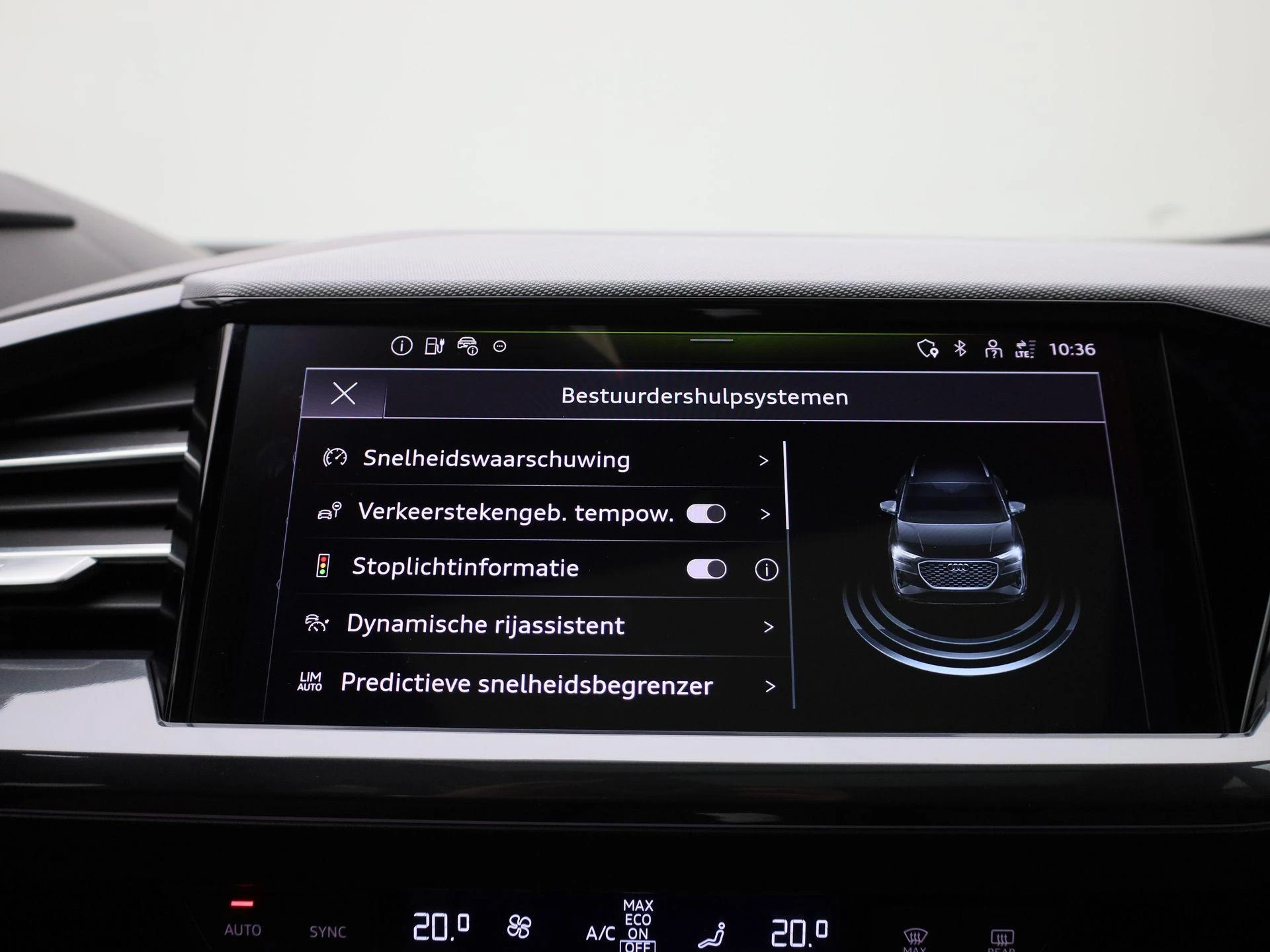 Audi-Q4 e-tron-image-33