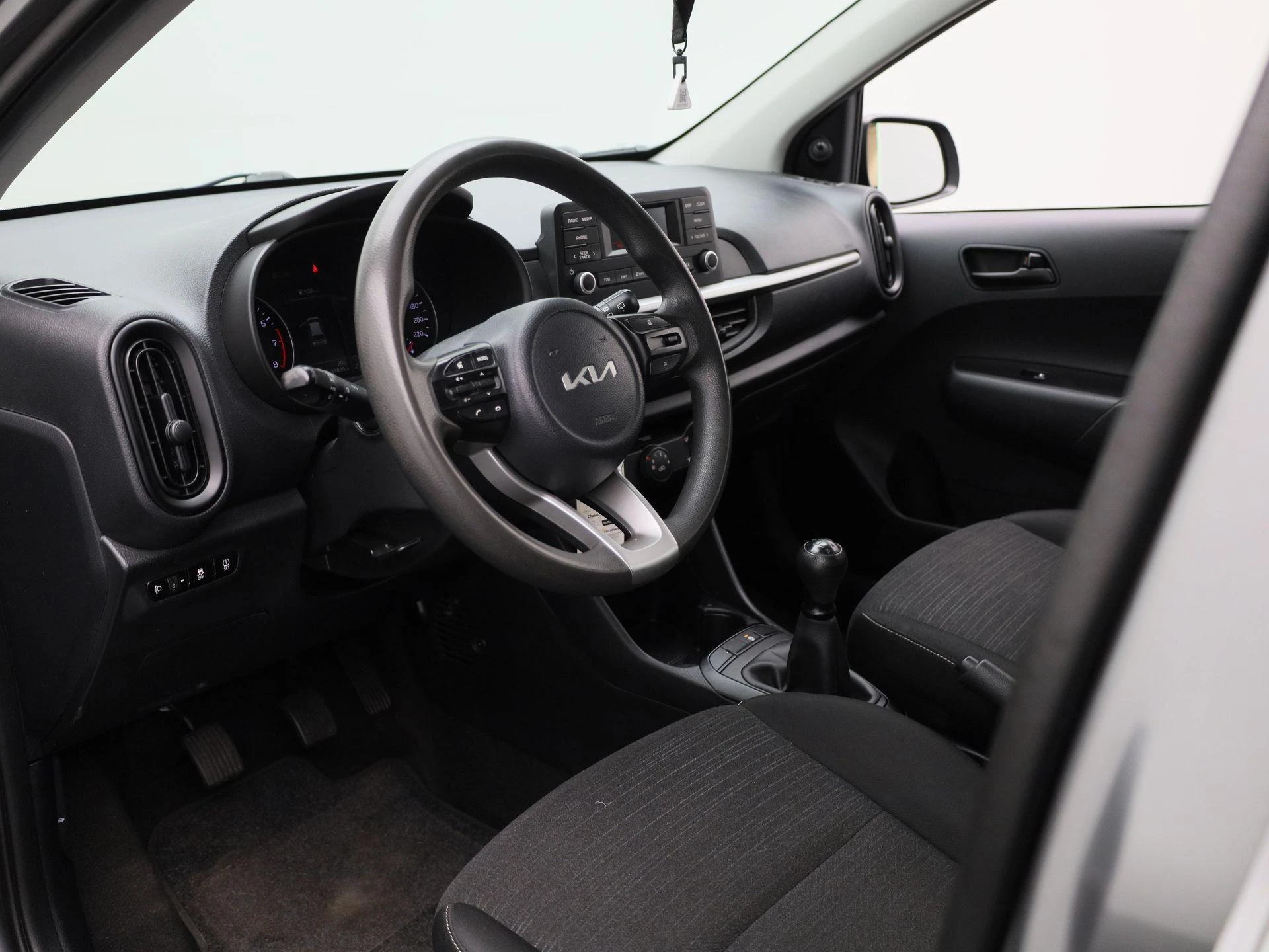 Kia-Picanto-image-14