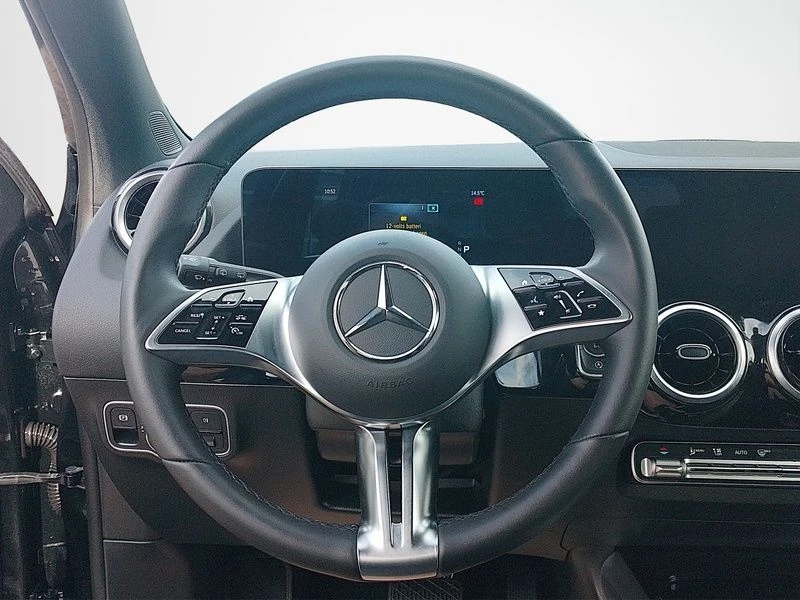Mercedes-Benz GLA 200 PROGRESSIVE DISTRONIC MBUX KLIMA ProgressiveH247 GLA 200 PROGRESSIVE DISTRONIC MBUX KLIMA Progressive