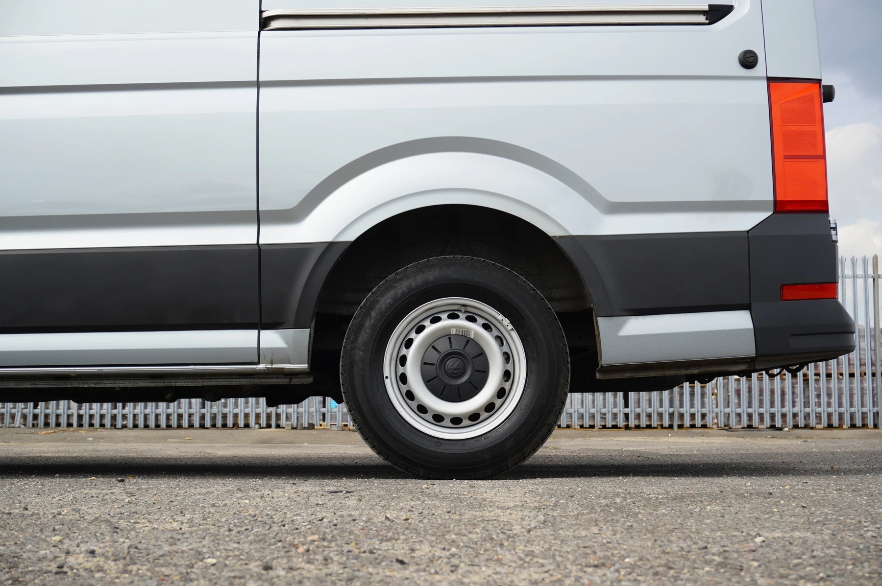 Volkswagen-Crafter-image-27