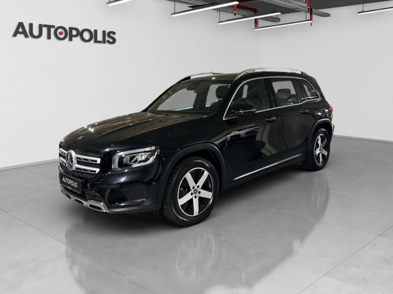 Mercedes-Benz-GLB-image-0